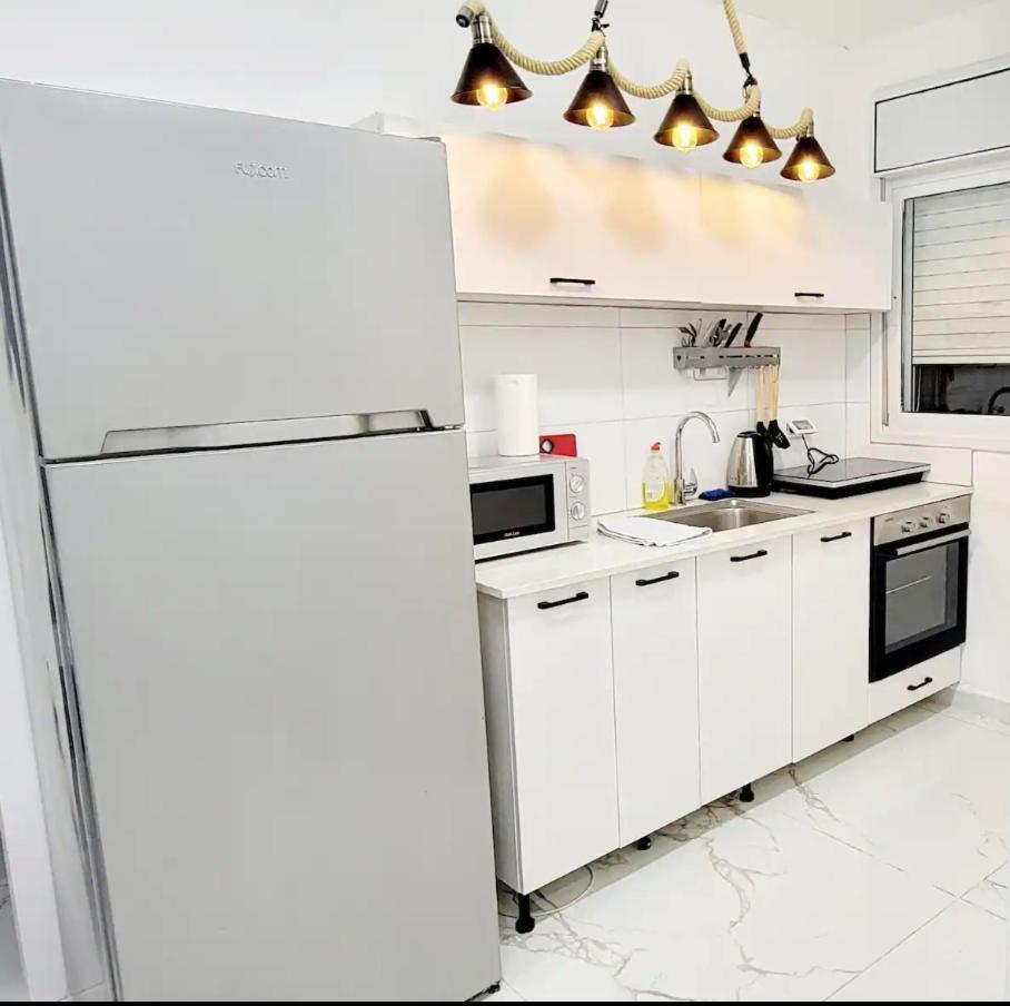 Beautiful Apartment In Ramat Gan Deluxe Suite Next To Sheba Hospital Luaran gambar